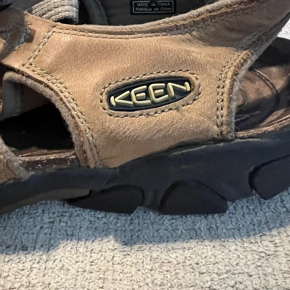 Keen Arroyo II Mens Hiking Sandals Brown Leather Waterproof 1008431 Size 9 US